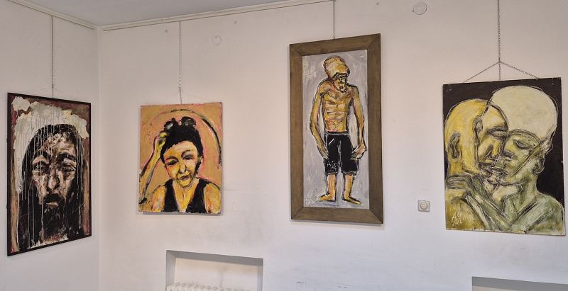 gallery_image